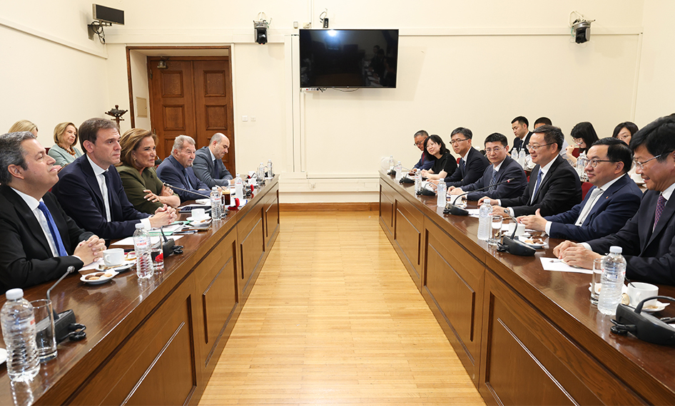 新闻动态（946x570）.jpg